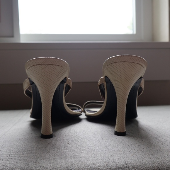 Donald J Pliner Couture Couture Strappy Heels Womens 7M Beige Vintage Y2K - Picture 8 of 9